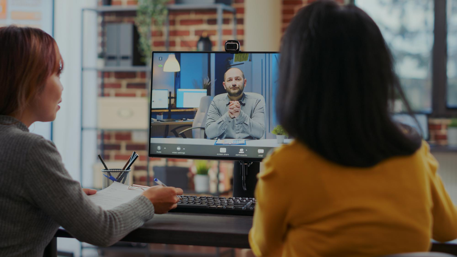 Why Client Meetings Need More Than Just Emails and Calls